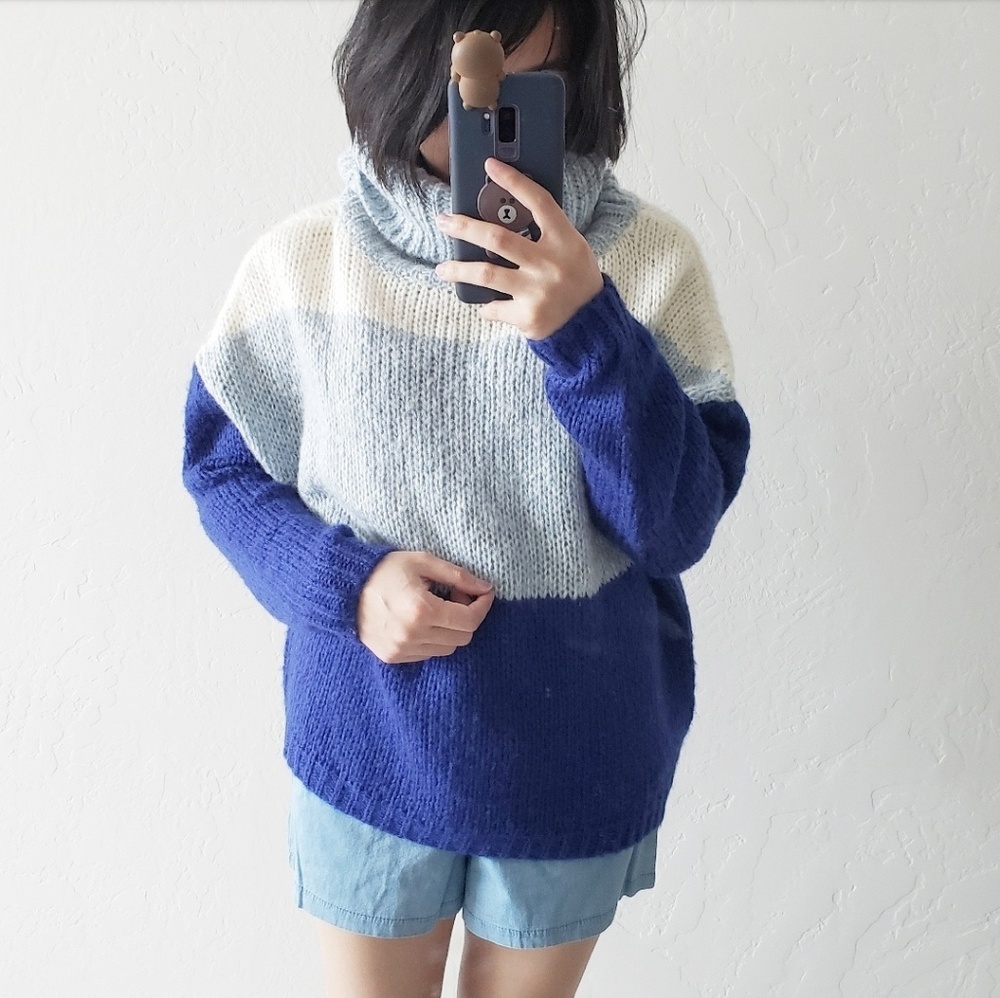 SALE! NWT MOON&MADISON COLOR BLOCK SWEATER SIZE S